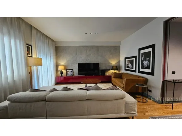 Tirane, shitet apartament 3+1+Aneks+Ballkon Kati 2, 146 m² 570.000 € (Sauk , Residenca Touch of the Sun)