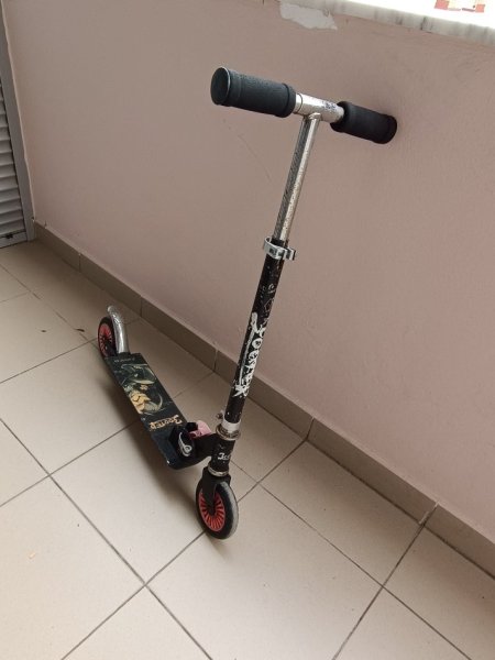 Durres, shitet patine per femije