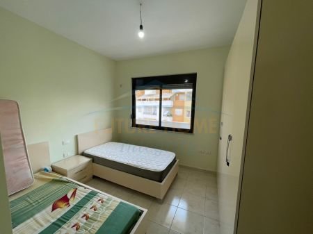 Tirane, jepet me qera apartament 2+1 Kati 7, 100 m² 450 € 