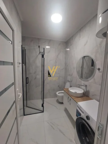 Tirane, jepet me qera apartament 1+1+Ballkon Kati 0, 70 m² 500 € (QYTET STUDENTI)