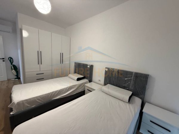 Tirane, jepet me qera apartament 2+1 Kati 2, 97 m² 1.000 € (shkolla e kuqe)
