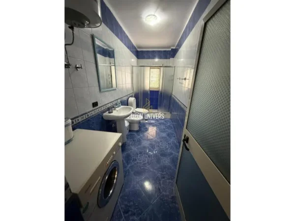Tirane, jepet me qera apartament 2+1 Kati 3, 70 m² 600 € (rruga irfan tomini)