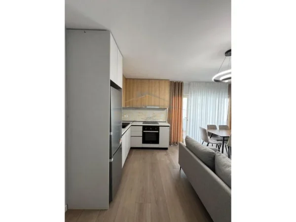 SHITET APARTAMENT 2+1 NE FRESK