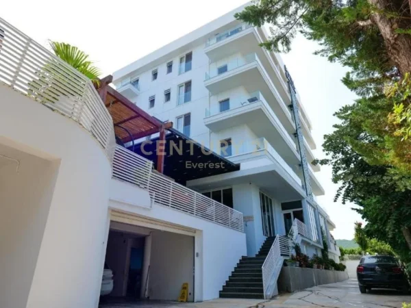 Ksamil, shitet hotel , 1.300 m² 4.500.000 €