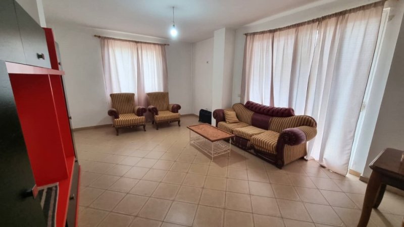 Jepet me Qera Apartament 2+1 ne Astir prane Viles L1,  450 €URO