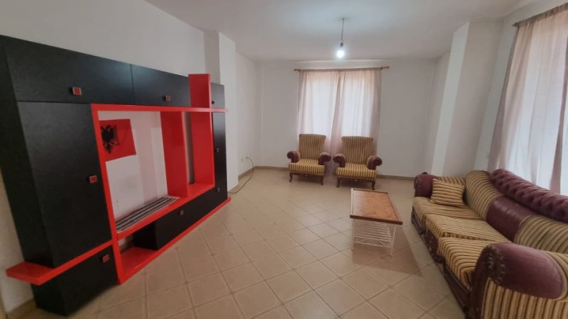 Jepet me Qera Apartament 2+1 ne Astir prane Viles L1,  450 €URO