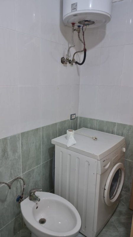 Jepet me Qera Apartament 2+1 ne Astir prane Viles L1,  450 €URO