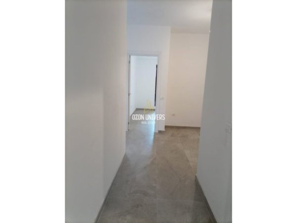 Tirane, shitet apartament 2+1 Kati 2, 97 m² 230.000 € (Rruga Myslym Shyri)