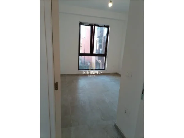 Tirane, shitet apartament 2+1 Kati 2, 97 m² 230.000 € (Rruga Myslym Shyri)