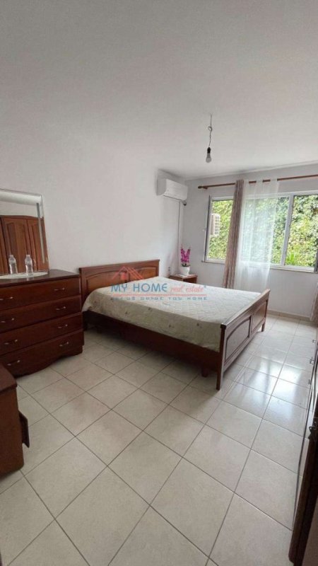 Tirane, jepet me qera apartament 1+1+Ballkon Kati 1, 70 m² 600 € (Laprak)