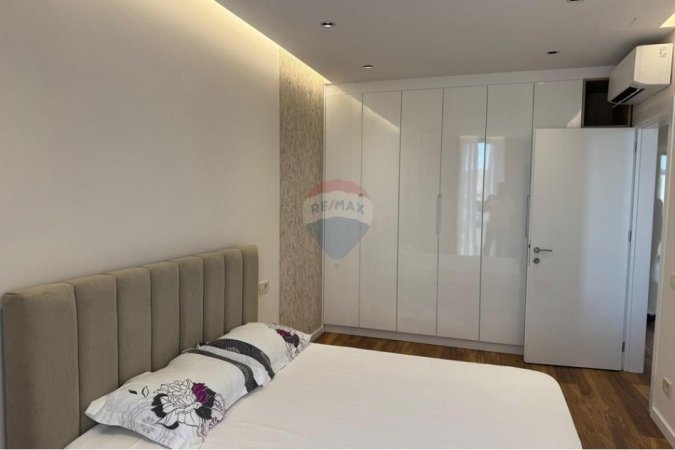 Tirane, jepet me qera apartament 1+1+Ballkon , 830 € 