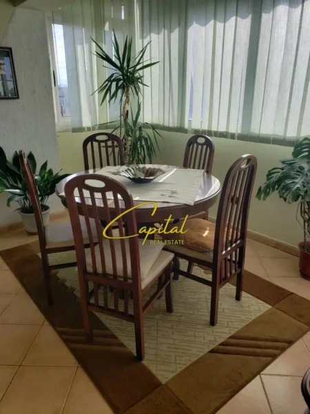 Tirane, jepet me qera apartament 2+1 Kati 9, 105 m² 650 € (KOMUNA E PARISIT)