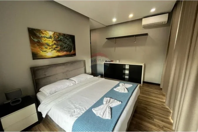 Tirane, shitet apartament 4+1 , 140 m² 365.000 € 