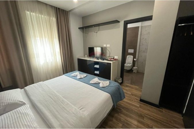 Tirane, shitet apartament 4+1 , 140 m² 365.000 € 