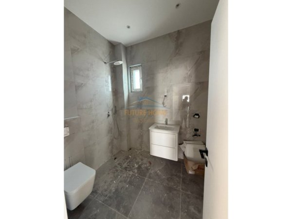Tirane, shes apartament 1+1+Ballkon Kati 2, 75 m² 124.750 € (RRUGA MIHAL GRAMENO)