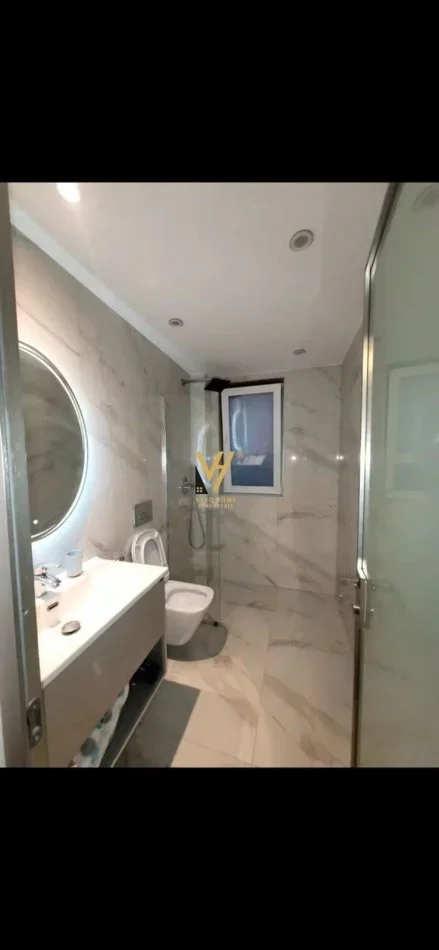 Tirane, jepet me qera apartament 2+1+Ballkon Kati 2, 65 m² 950 € (21 DHJETORI)