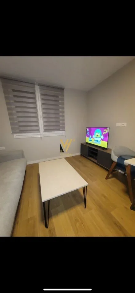 Tirane, jepet me qera apartament 2+1+Ballkon Kati 2, 65 m² 950 € (21 DHJETORI)