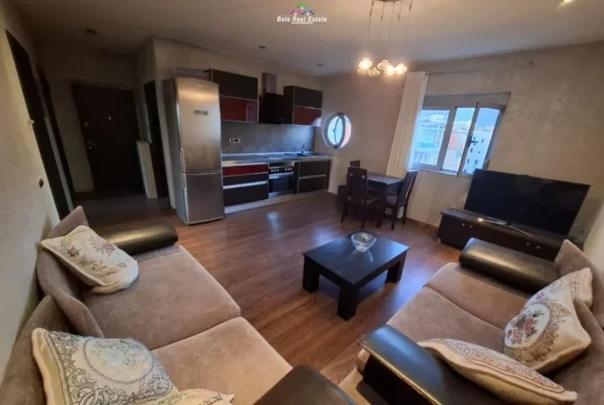 Tirane, jepet me qera apartament 2+1 Kati 4, 80 m² 650 € (Prane Bar Oslos)