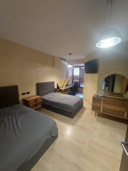 Tirane, jepet me qera apartament 2+1+Ballkon Kati 2, 145 m² 1.800 € (SHESHI WILLSON)