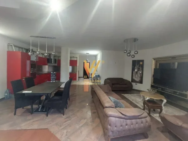 Tirane, jepet me qera apartament 2+1+Ballkon Kati 2, 145 m² 1.800 € (SHESHI WILLSON)