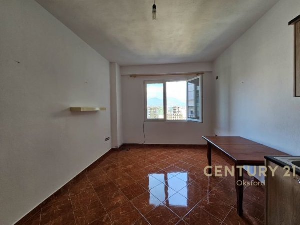 Tirane, jap me qera apartament 2+1 Kati 7, 84 m² 350 € 
