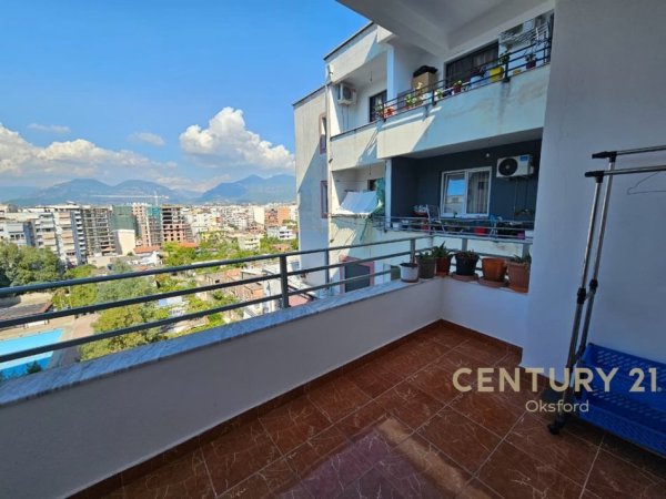 Tirane, jap me qera apartament 2+1 Kati 7, 84 m² 350 € 