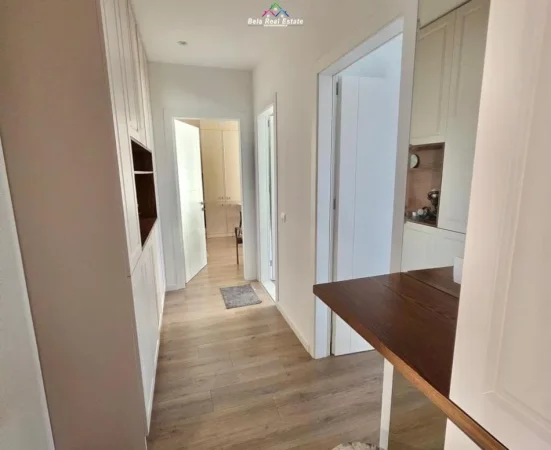 Tirane, jepet me qera apartament 1+1 Kati 6, 65 m² 700 € (Kompleksi Erli)