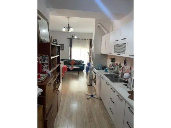 Tirane, shitet apartament 2+1 , 83 m² 125.250 €