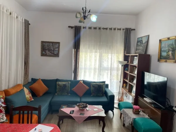 Tirane, shitet apartament 2+1 , 83 m² 125.250 €