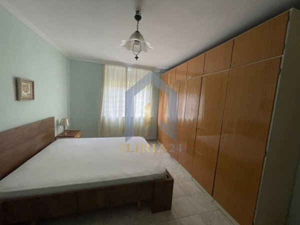 Tirane, jepet me qera apartament 2+1 Kati 2, 112 m² 600 € (Rruga Hoxha Tasim Pazari i Ri)