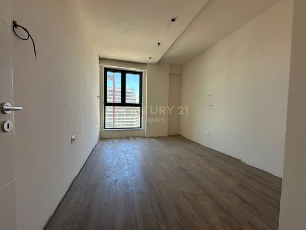 Tirane, shitet apartament 1+1 Kati 7, 70 m² 133.000 €