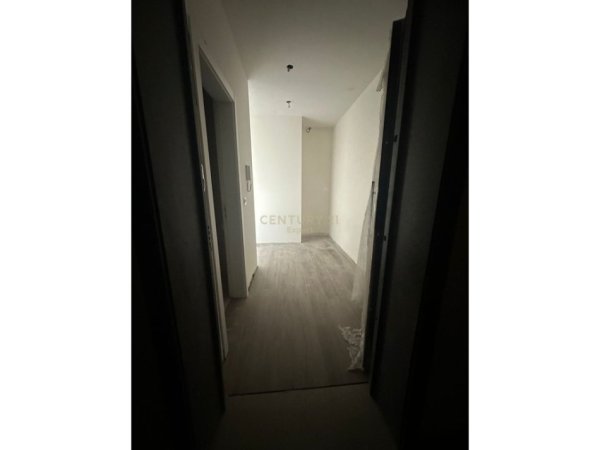 Tirane, shitet apartament 1+1 Kati 7, 70 m² 133.000 €