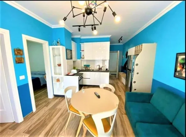 Tirane, jepet me qera apartament 2+1 Kati 2, 90 m² 700 € (21 dhjetori)