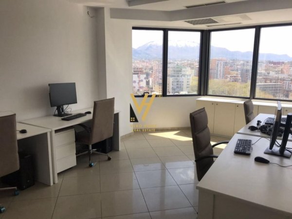 Tirane, jepet me qera zyre Kati 12, 118 m² 2.400 € (KULAT BINJAKE)