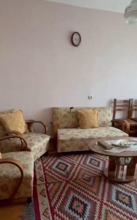 Tirane, jepet me qera apartament 2+1 Kati 2, 87 m² 500 € (TIRANA BANK)