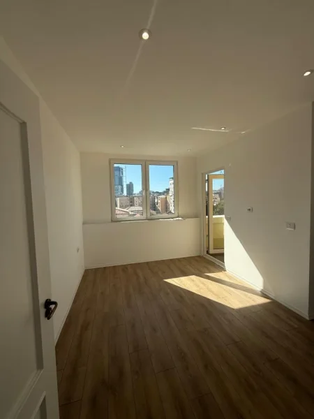 Tirane, shitet apartament 1+1 Kati 5, 63 m² 169.000 € (RRUGA FORTUZI)