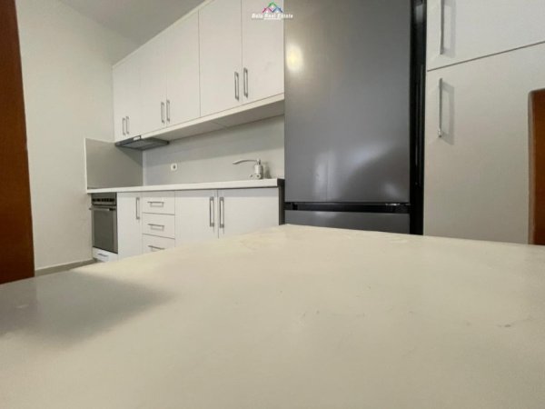 Shqiperi, jepet me qera apartament 2+1 Kati 6, 80 m² 700 € (21 dhjetori)