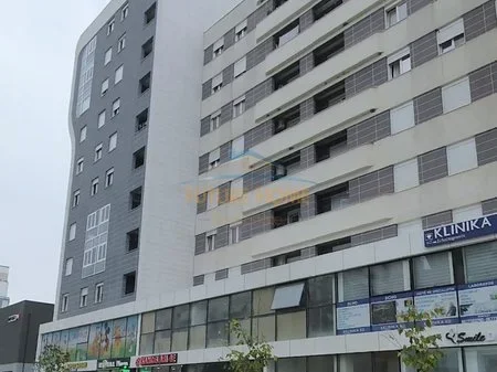 Tirane, jepet me qera ambjent biznesi Kati 0, 117 m² 1.000 € (Rruga Ndre Mjeda)