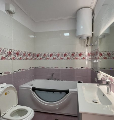 Tirane, shitet apartament 1+1+Ballkon Kati 2, 77 m² 140.000 € (355693414015)