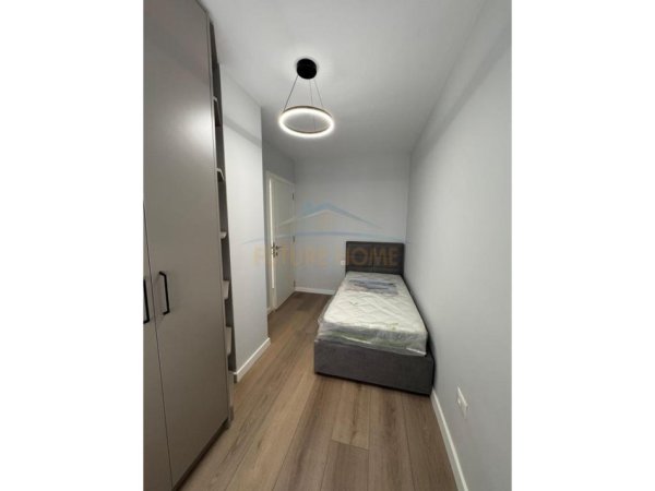 Tirane, shitet apartament 2+1+Ballkon Kati 3, 94 m² 135.000 € (Fresk, Rruga e Dajtit)