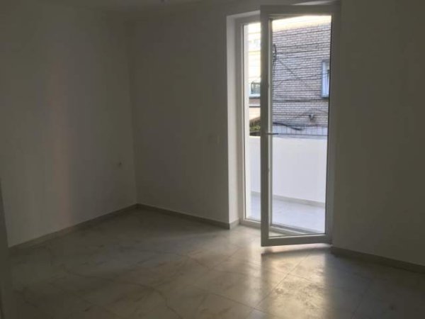 Tirane, jap me qera apartament 1+1+BLK Kati 2, 56 m² 400 Euro (Muhamet Gjollesha)