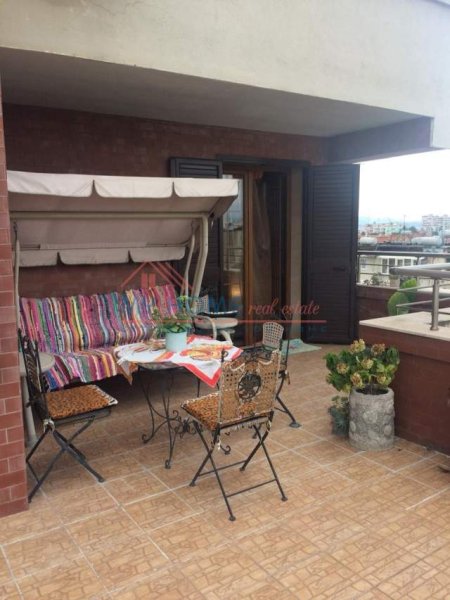 Tirane, jepet me qera apartament 1+1+BLK Kati 6, 120 m² 500 Euro (RRUGA E DURRSIT)