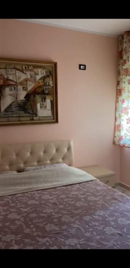 Vlore, jap me qera apartament 2+1+BLK Kati 10, 90 m² 60 Euro (Rruga Murat Tebaci, Vlore)