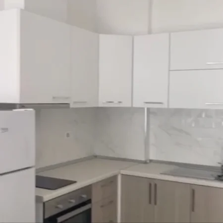 Golem plazh , jap me qera apartament lux   100m large nga deti   Kati 4, 60 m² 35 Euro nata