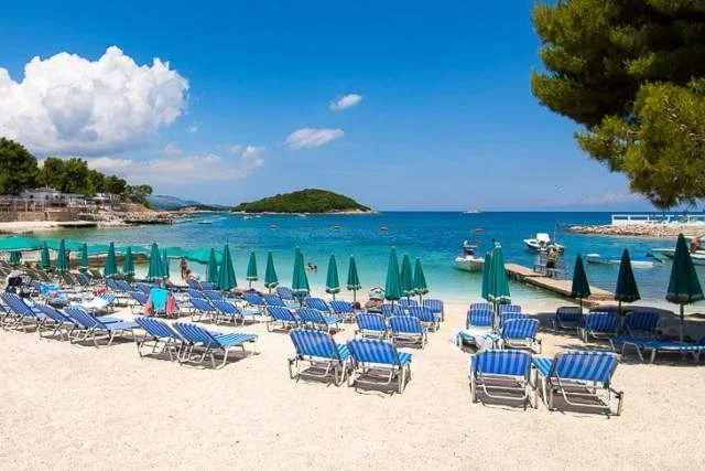 🌞 Pushime te qeta dhe te bukura prane detit tek Vila Pollo, Ksamil