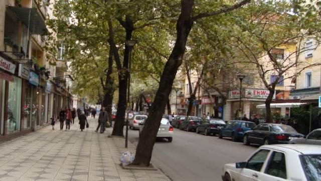 Shitet, Ambient Biznesi, Myslym Shyri, Tiranë. 650000 € ID: OPP+21545