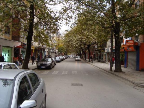 Shitet, Ambient Biznesi, Myslym Shyri, Tiranë. 650000 € ID: OPP+21545