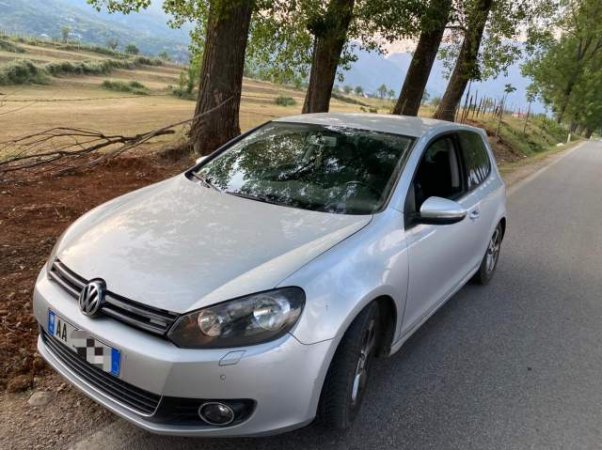 Tirane, shes Golf 6 4299 euro