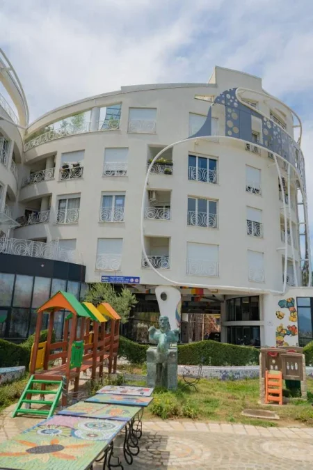 Tirane, shes apartament 2+1+BLK Kati 2, 126 m² 2450 Euro/m2 (Kodra e Dillit 2 Flutura)