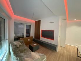 Tirane, jepet me qera apartament 2+1+BLK Kati 7, 85 m² 700 Euro (KONTAKT PRANE 21 DHJETORI)